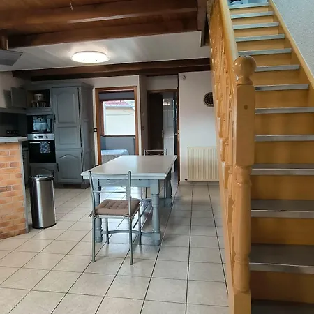 Regis And Nath's Apartmán Entrelacs